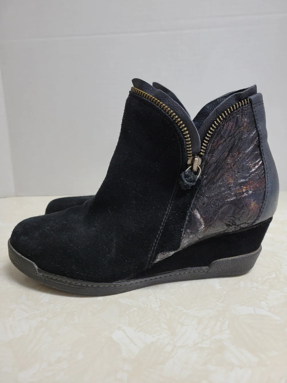 Halsa Footwear Black Suede Wedge Ankle Booties with Metallic Back